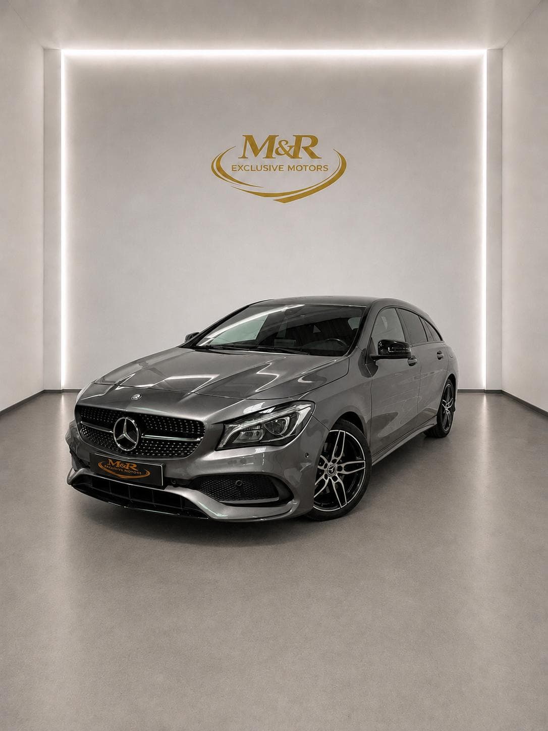 Mercedes-Benz CLA Shooting Brake, vista frontal en tres cuartos