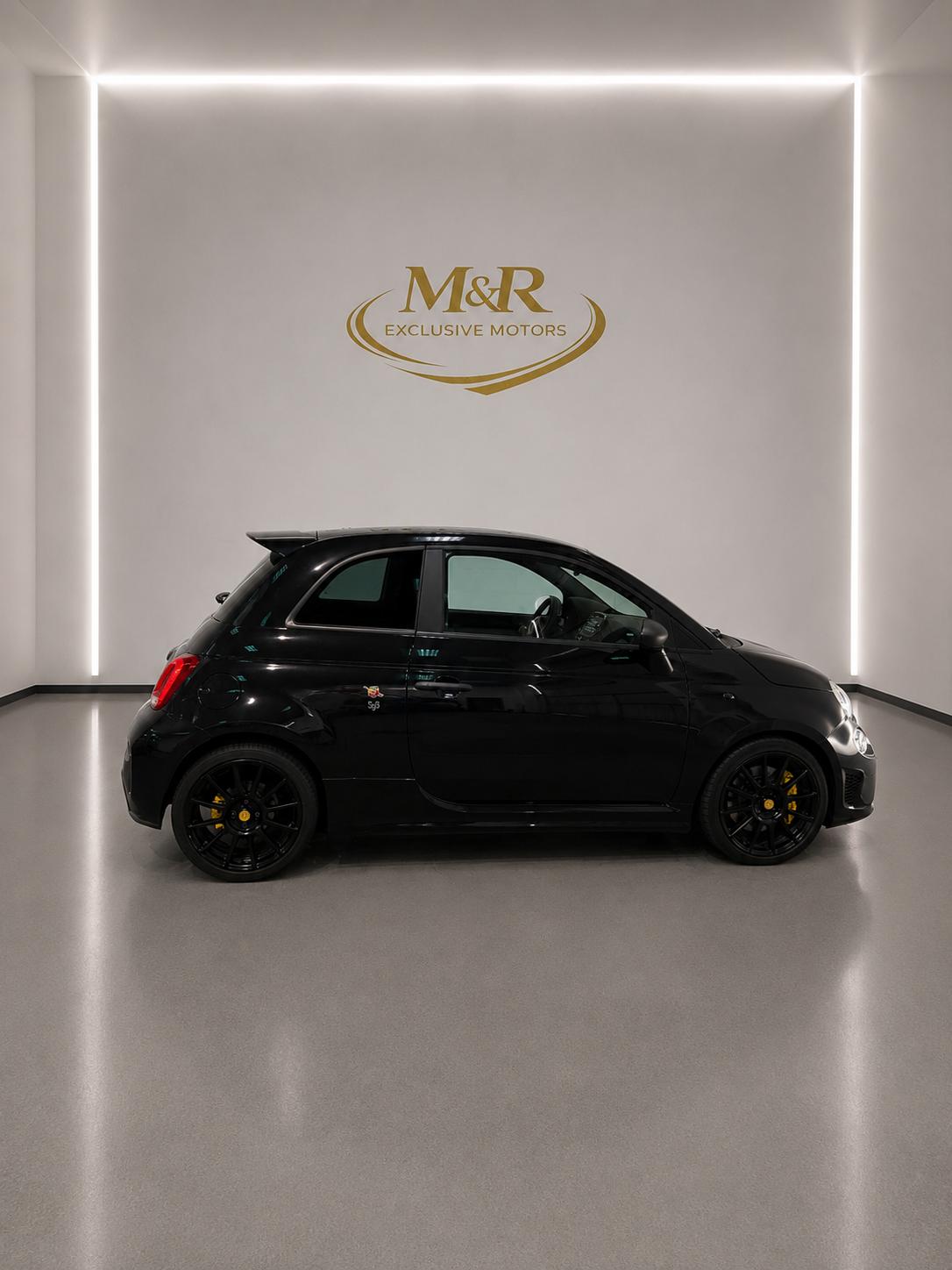 Abarth, vista lateral