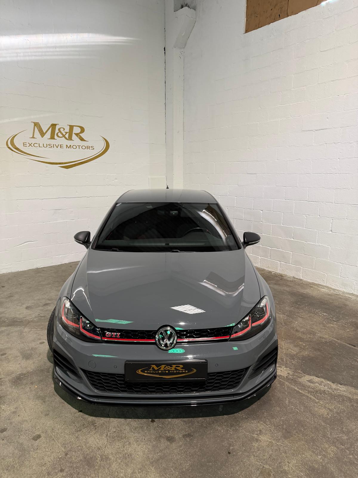 Volkswagen Golf GTI TCR, vista frontal