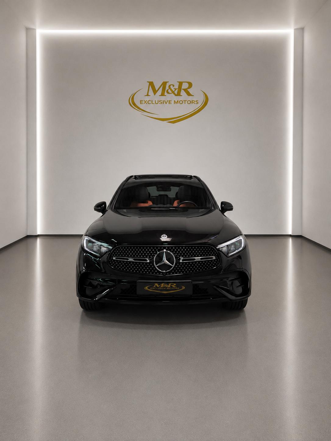 Mercedes-Benz GLC 400, vista frontal